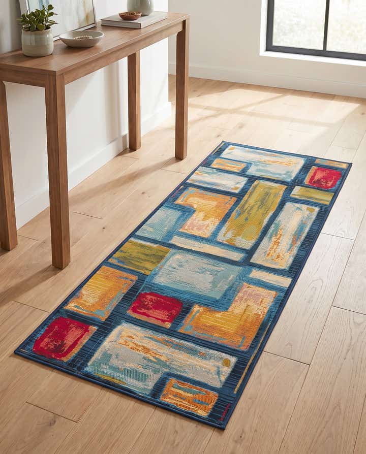 2' x 5' Easy-Clean Modern Indoor / Outdoor Runner Rug