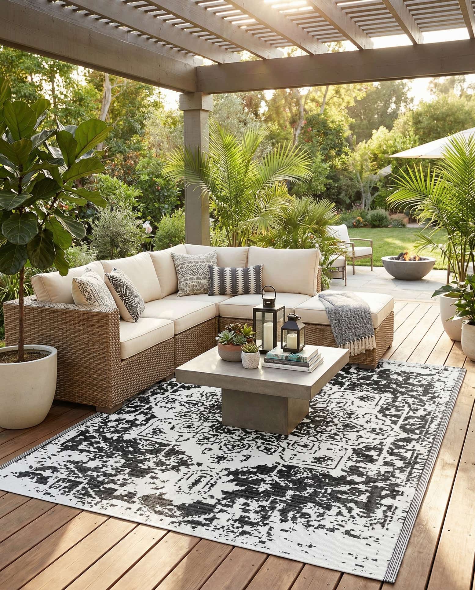 7' 10 x 10' Easy-Clean Vista Breeze Indoor / Outdoor Rug