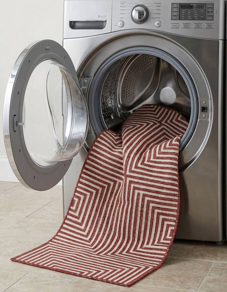 Detail image of 2' 7 x 12'  Washable Modern Indoor / Outdoor Runner Rug