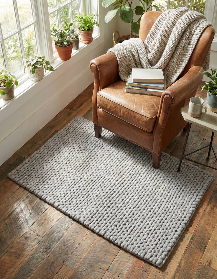 Detail image of 2' x 3' 1  Hand Woven Lana New Zealand Wool Rug