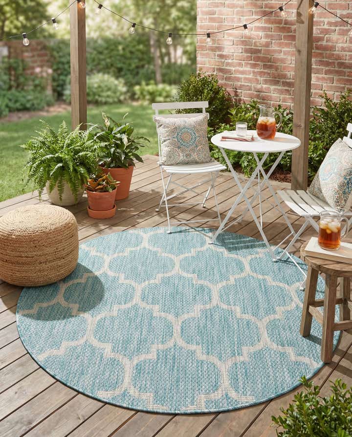 4' x 4' Easy-Clean Lattice Indoor / Outdoor Round Rug