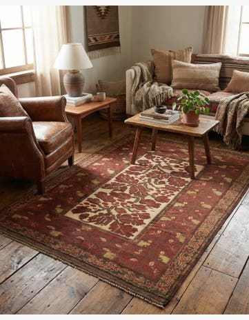 4' x 5' 9 Hand Knotted Sumak Wool Rug