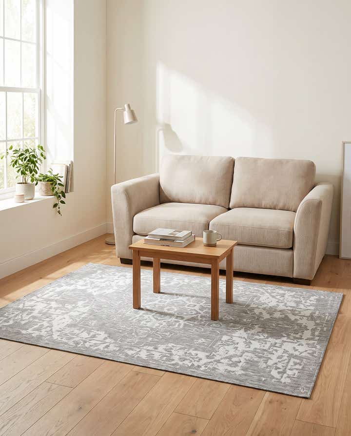 4' x 6' Easy-Clean Jill Zarin Dubai Indoor / Outdoor Rug