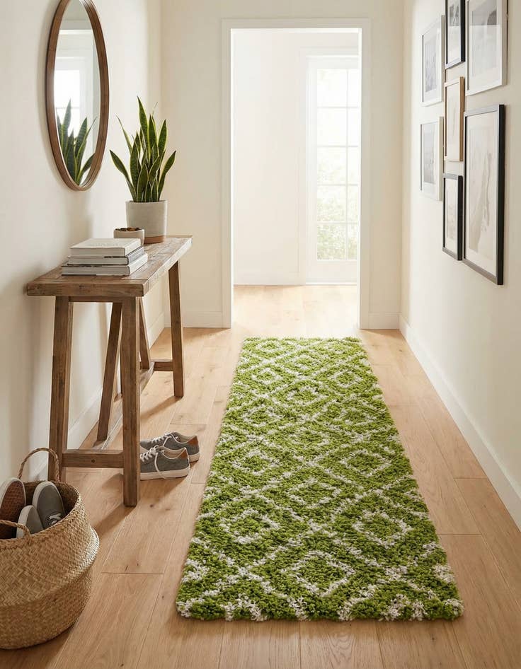 Detail image of  2' x 6' Lattice Shag Runner Rug