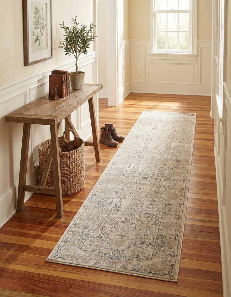 Detail image of 2' 7 x 13' Oregon Runner Rug