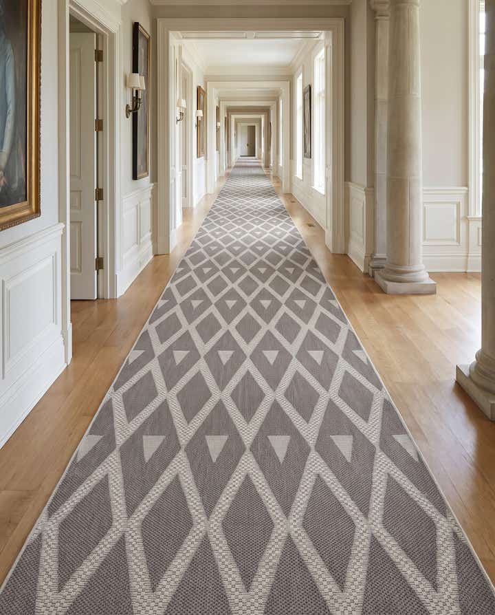 4' x 82' Easy-Clean Indoor / Outdoor Runner Rug