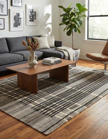 5' 8 x 7' 10 Hand Woven Kilim Modern Wool Rug