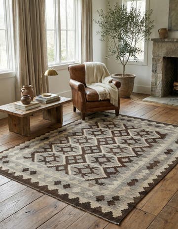 5' 2 x 6' 5 Hand Woven Kilim Maymana Wool Rug