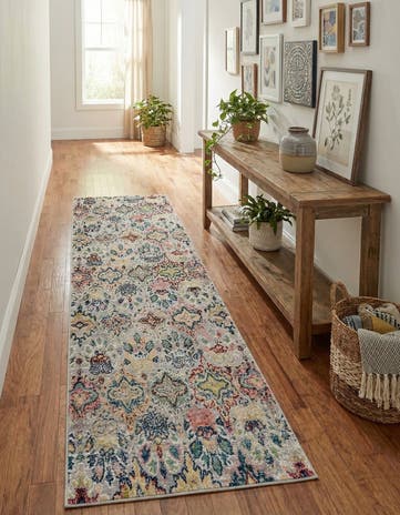 2' 7 x 10' Charleston Runner Rug