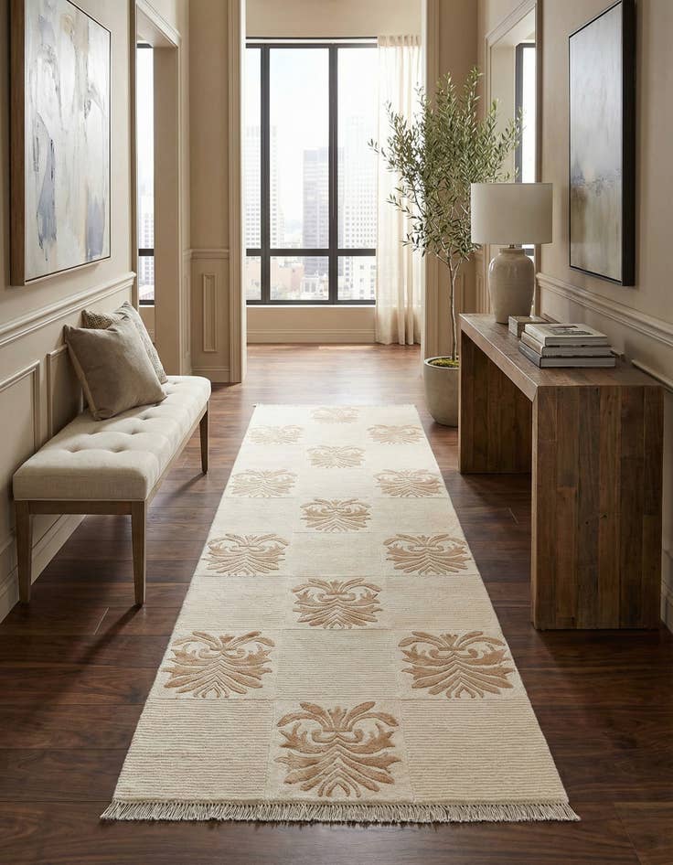 Detail image of 3' 4 x 10' Darya Runner Rug