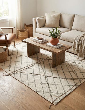 5' 10 x 7' 9 Hand Knotted Moroccan Wool Rug