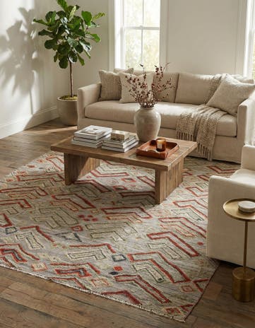 8' 2 x 10' 2 Hand Knotted Darya Wool Rug