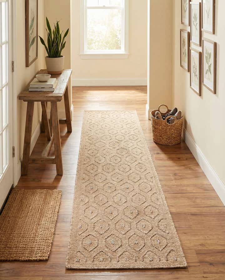 2' x 8' Easy-Clean Trellis Textured Indoor / Outdoor Runner Rug