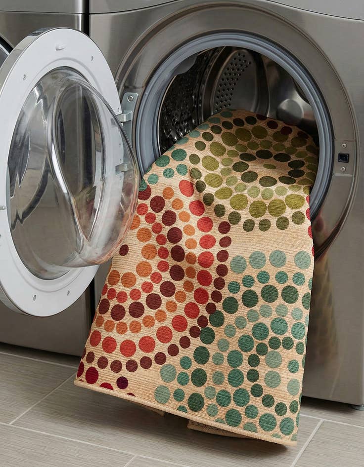 Detail image of 4' x 6'  Washable Modern Indoor / Outdoor Rug