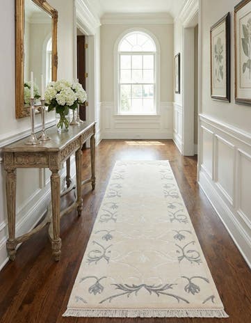 2' 7 x 9' 9 Darya Runner Rug