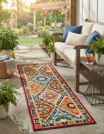2' x 6' Easy-Clean Modern Indoor / Outdoor Runner Rug