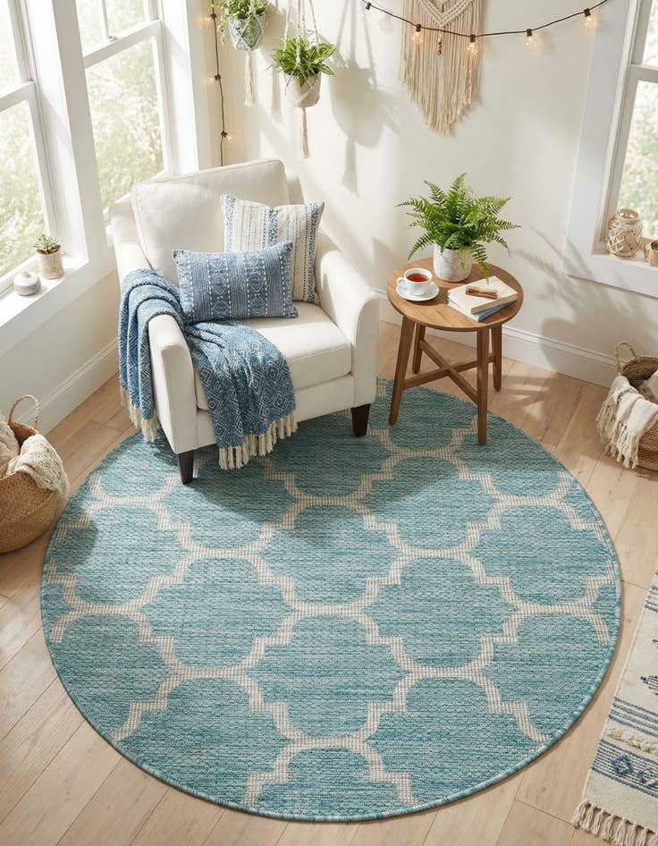 Detail image of 4' x 4'  Washable Trellis Indoor / Outdoor Round Rug