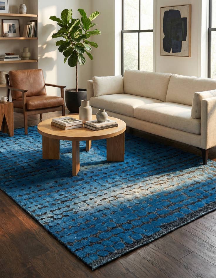 Detail image of 5' 5 x 8' 6  Hand Knotted Darya Wool Rug