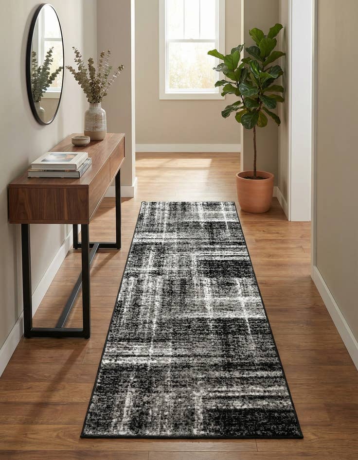 Detail image of 2' 7 x 8' Laguna Runner Rug