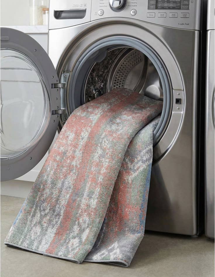 Detail image of 6' x 9' Kamala Washable Rug