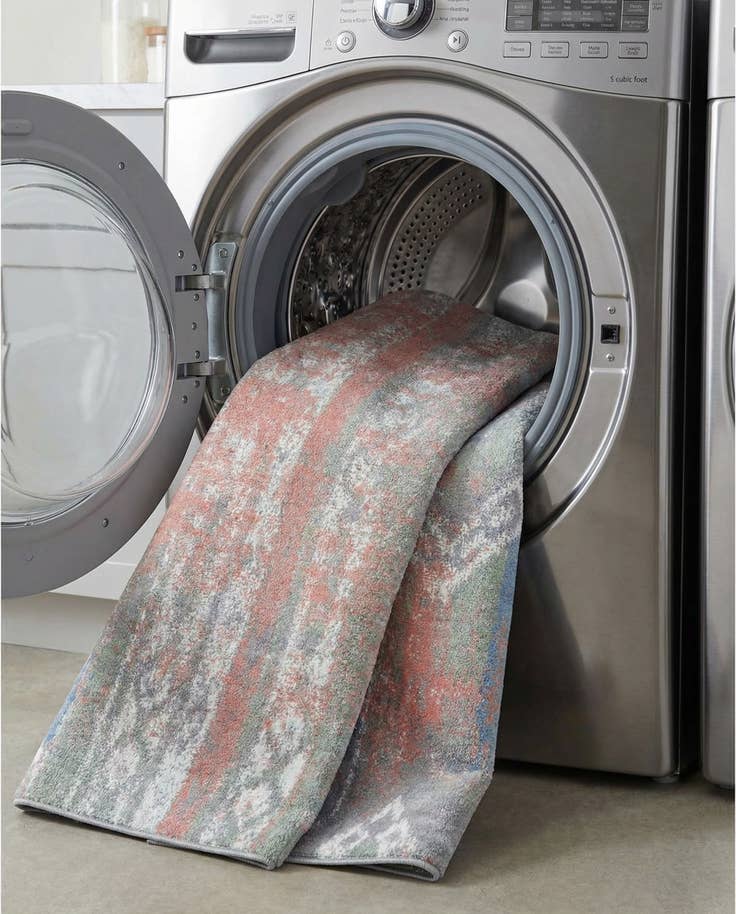 Detail image of 6' x 9' Kamala Washable Rug