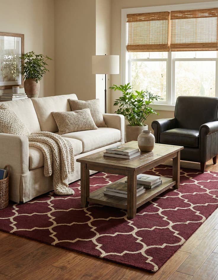 Detail image of 5' 1 x 8' Luna Wool Rug