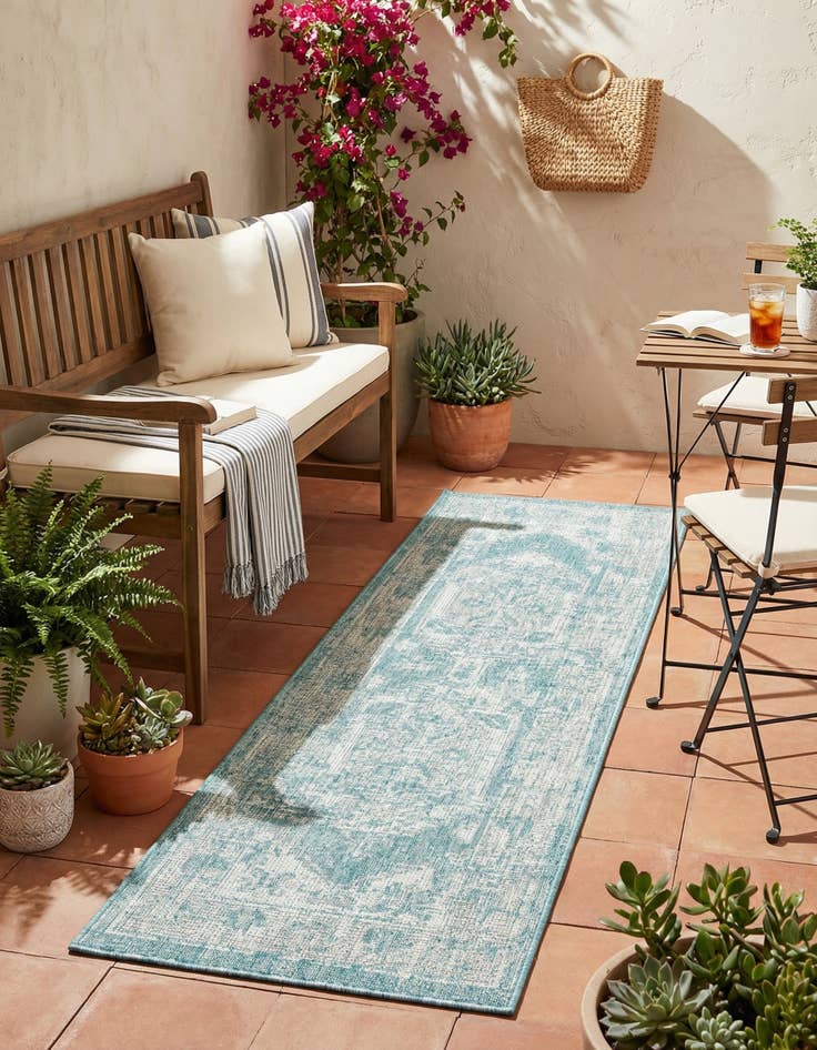 Detail image of 2' x 6'  Washable Traditional Indoor / Outdoor Runner Rug