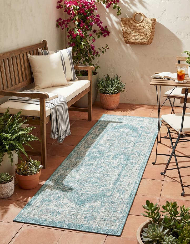 2' x 6' Easy-Clean Traditional Indoor / Ou...