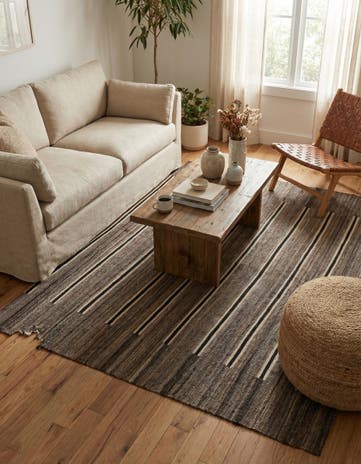 5' 6 x 6' 3 Hand Woven Kilim Modern Wool Rug