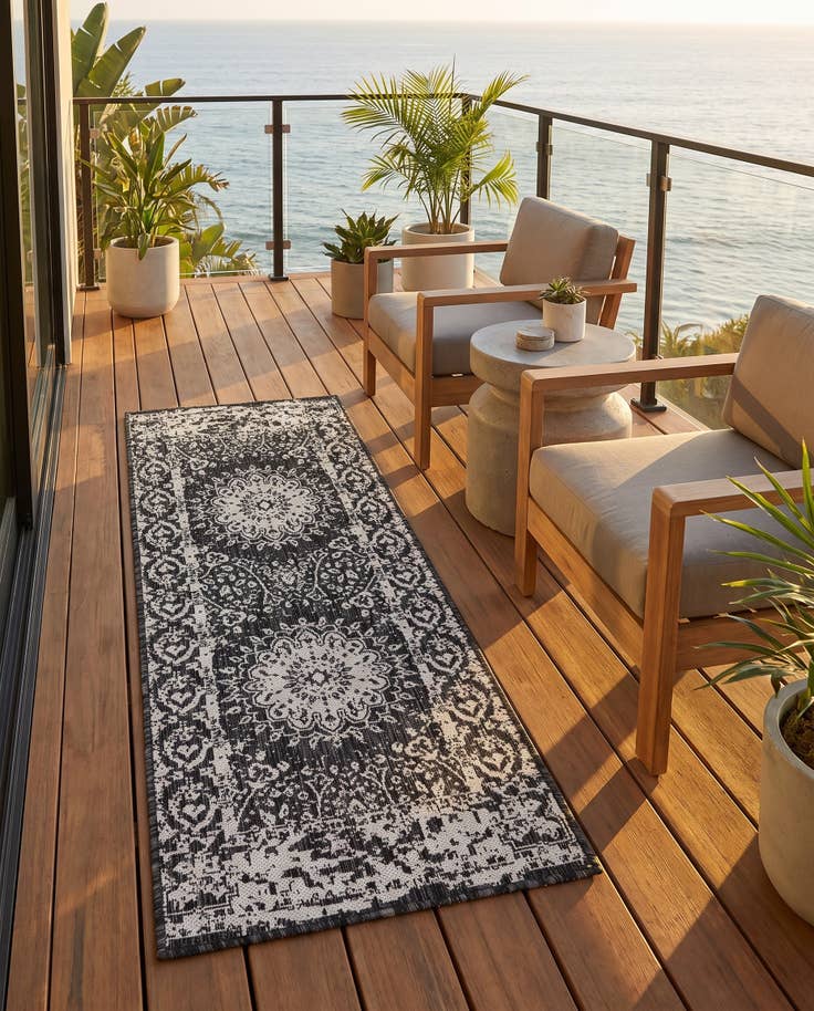 Detail image of 2' x 5' 3 Easy-Clean Traditional Indoor / Outdoor Runner Rug