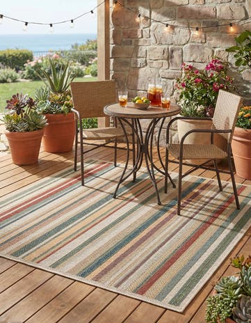 6' x 6' Easy-Clean Baja Indoor / Outdoor Square Rug
