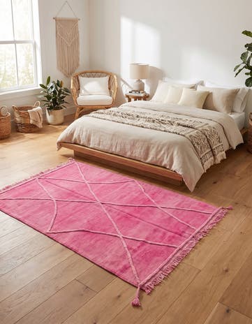 4' x 6' Hand Knotted Moroccan Wool Rug