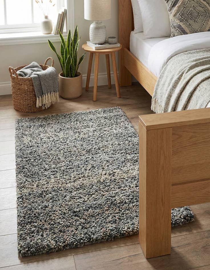 Detail image of  2' x 3' 1  Hand Woven Haka Deluxe Shag Rug