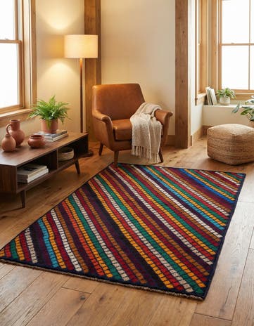 4' x 6' Hand Knotted Balouch Wool Rug