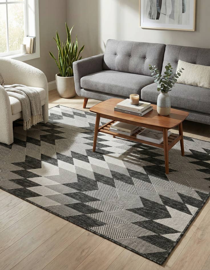 Detail image of 4' x 6'  Washable Modern Indoor / Outdoor Rug