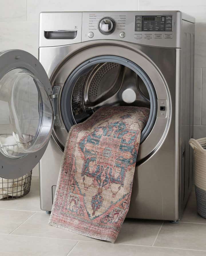 2' x 5' Washable Nostalgia Runner Rug