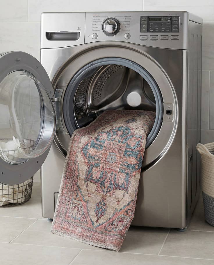 Detail image of 2' x 5' Washable Nostalgia Runner Rug