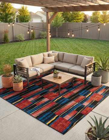 Easy-Clean Modern Indoor / Outdoor Square Rug