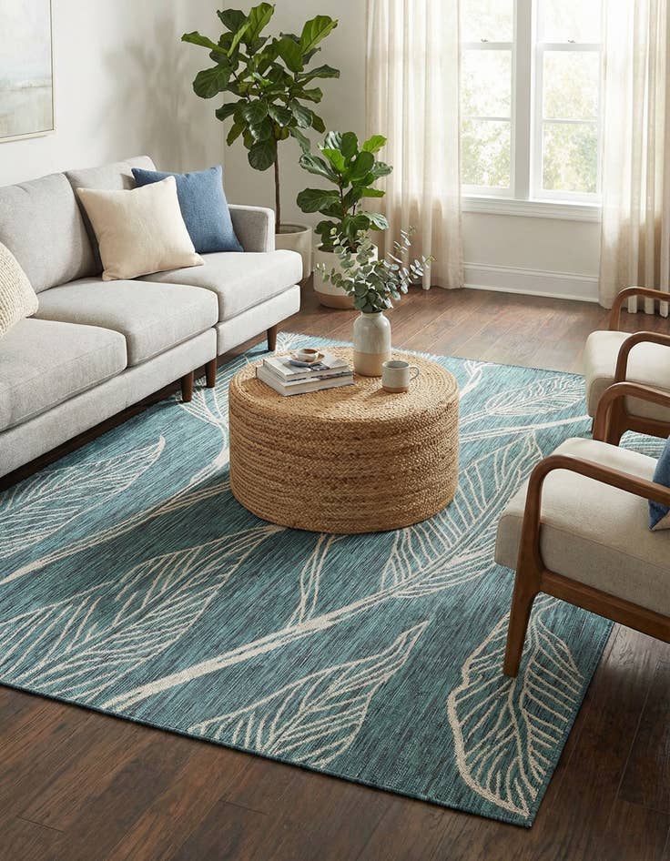 Detail image of  7' x 10'  Washable Botanical Indoor / Outdoor Rug