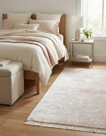2' 7 x 5' Hand Knotted Darya Wool Rug