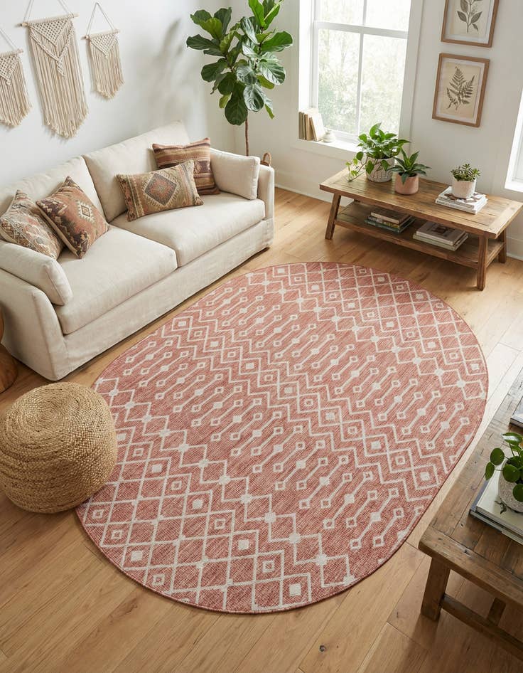 Detail image of 7' 10 x 10' Easy-Clean Trellis Indoor / Outdoor Oval Rug