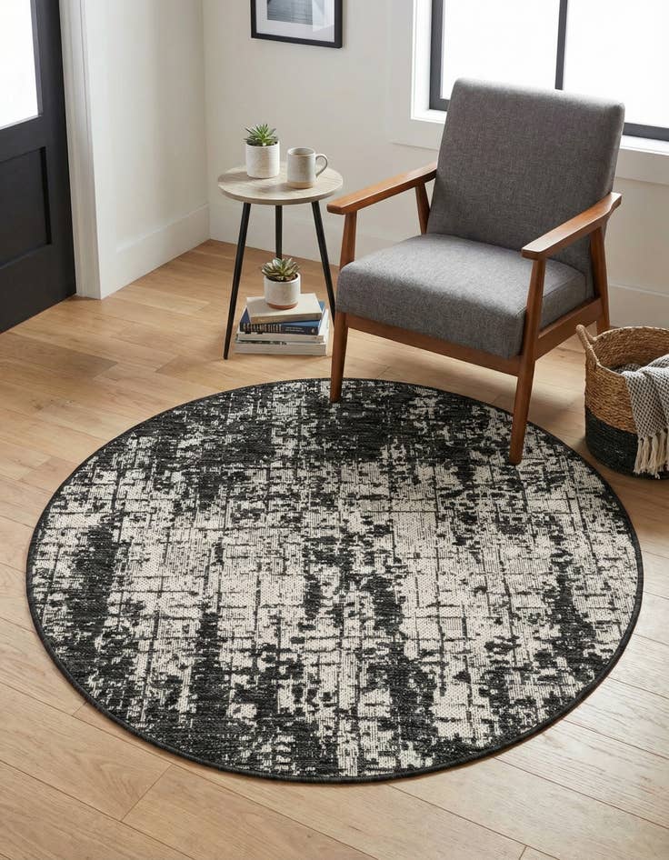 Detail image of  3' x 3'  Washable Modern Indoor / Outdoor Round Rug