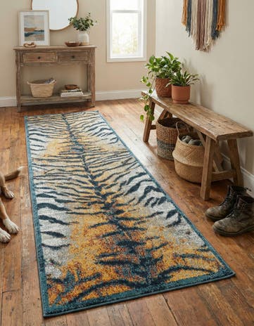 2' x 6' Kamala Washable Runner Rug