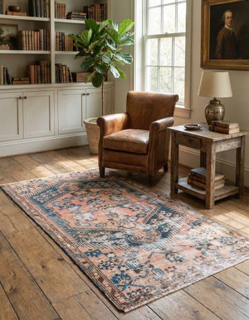 2' 9 x 5' 5 Hand Knotted Ultra Vintage Persian Wool Rug