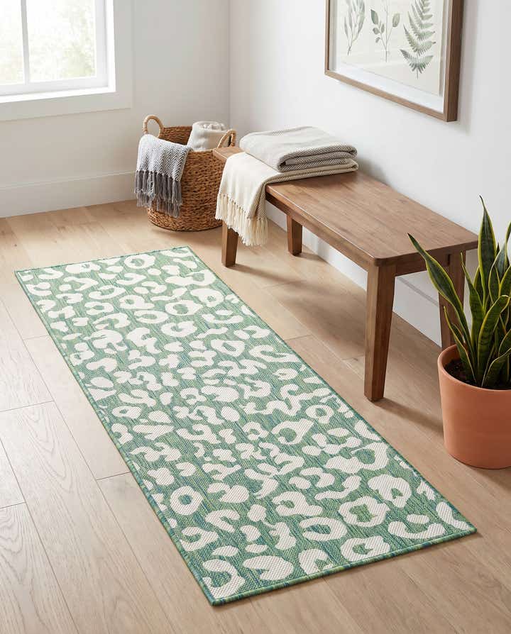 2' x 5' 3 Easy-Clean Safari Indoor / Outdoor Runner Rug