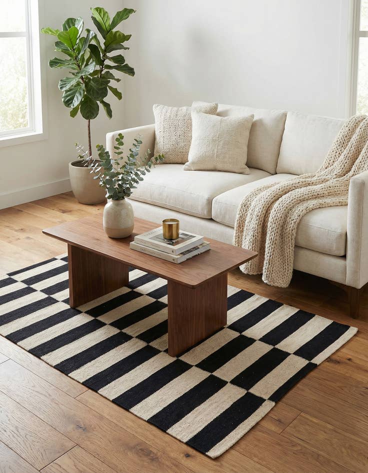 Detail image of 2' 8 x 3' 10  Hand Woven Kilim Modern Wool Rug