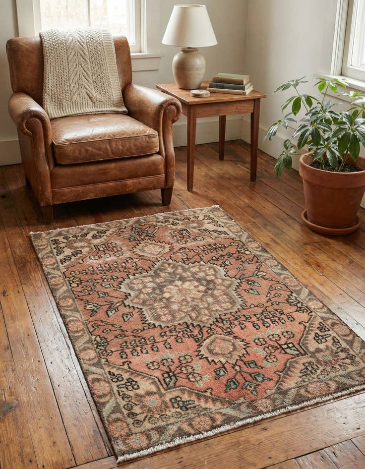 Detail image of 3' 1 x 4' 5  Hand Knotted Ultra Vintage Persian Wool Rug