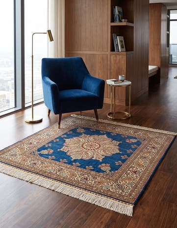 4' 9 x 4' 9 Hereke Silk Square Rug
