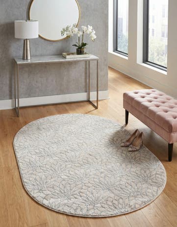 4' x 6' Marilyn Monroe™ Glam Dahlia Oval Rug