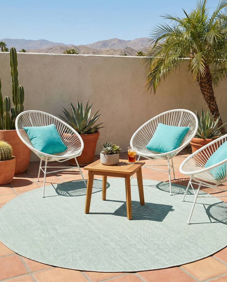 Detail image of 7' 10 x 7' 10 Easy-Clean Jill Zarin Palm Springs Indoor / Outdoor Round Rug